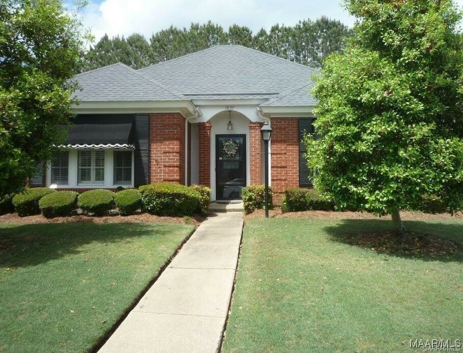 Property Photo:  3837 Oak Avenue  AL 36109 