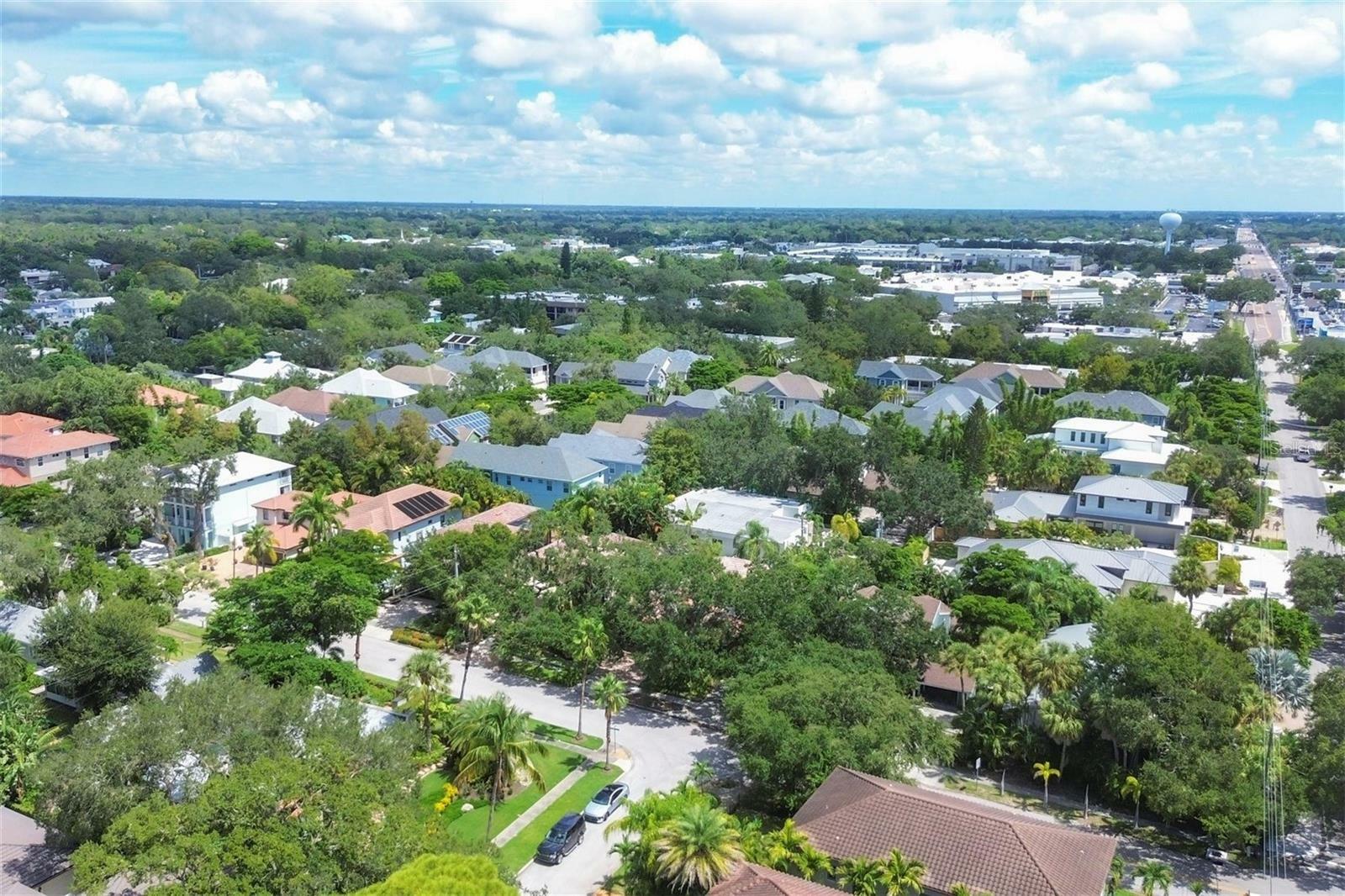 Property Photo:  3837 Camino Real  FL 34239 