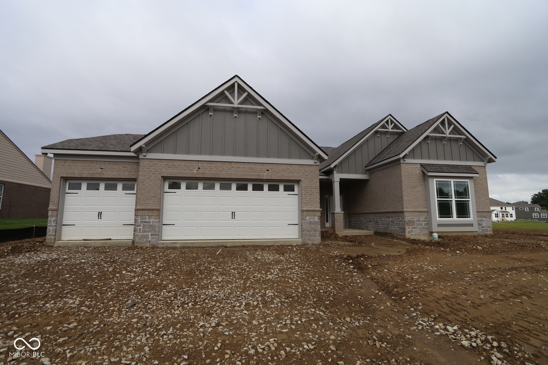 Property Photo: 4999 Hummingbird Drive IN 46112