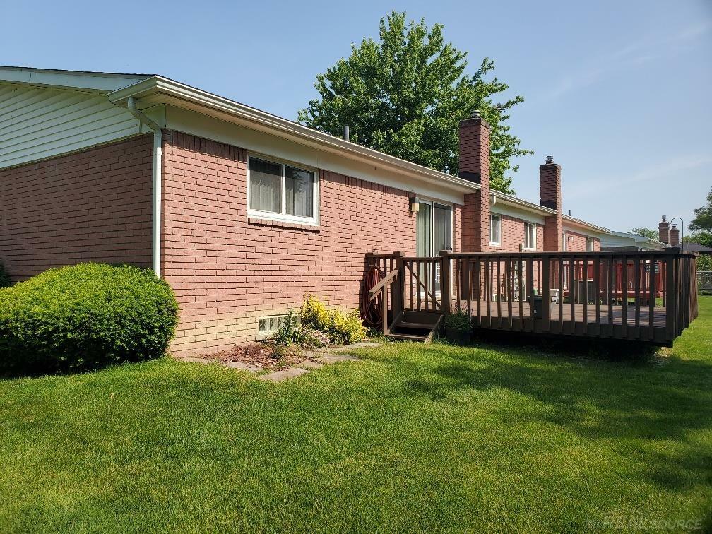 Property Photo: 28553 Dino Circle MI 48047