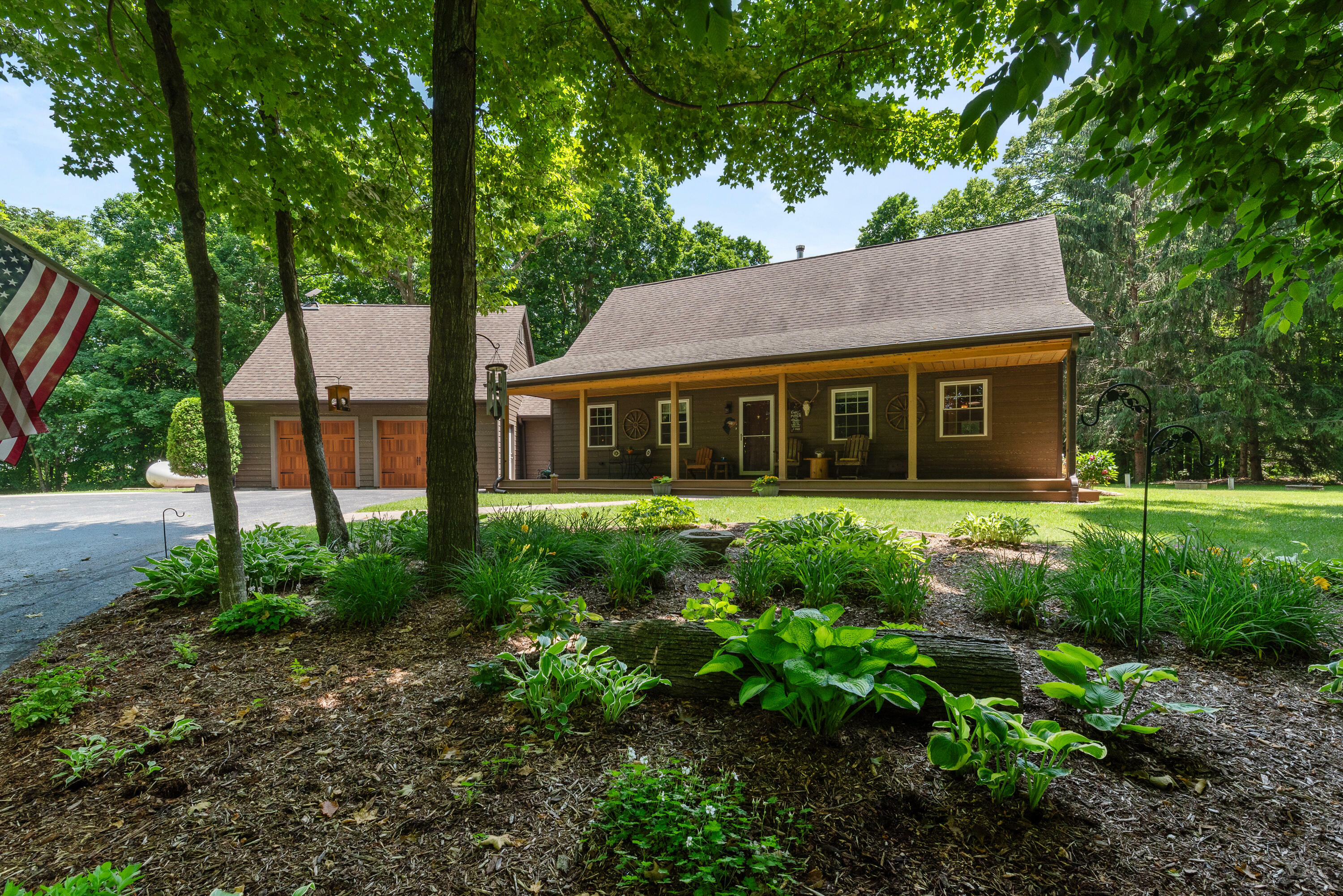 Property Photo:  N420 Wiley Rd  WI 53098 