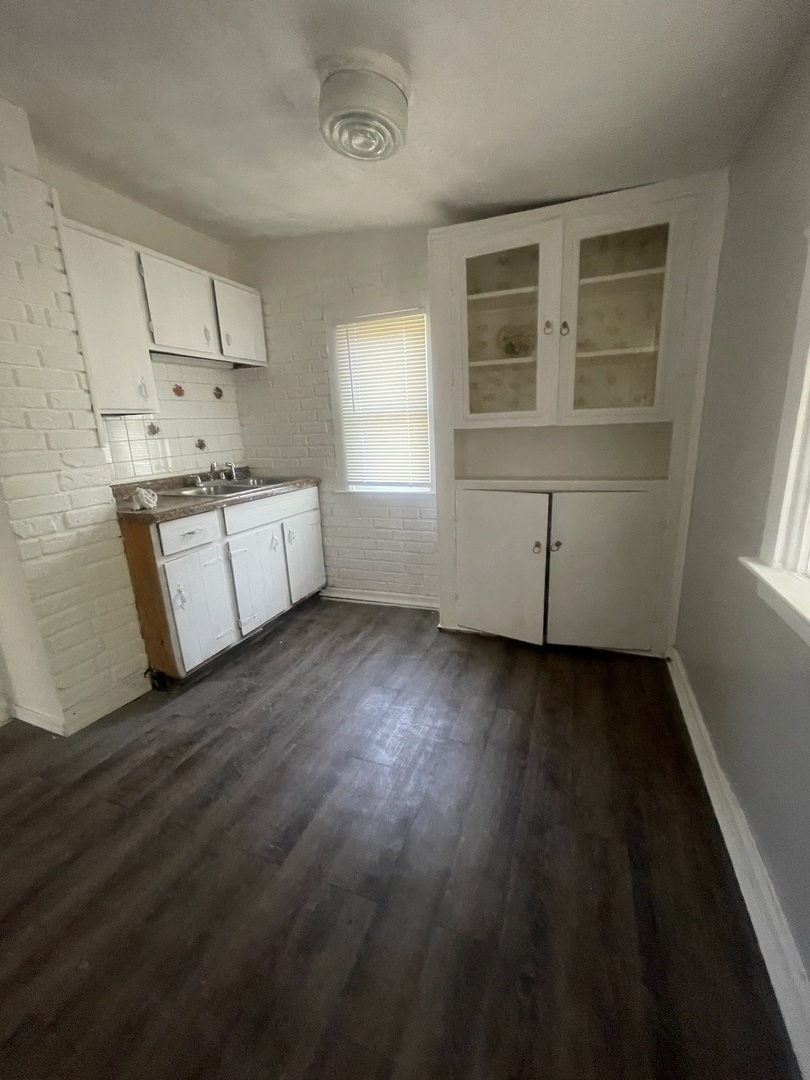 Property Photo: 9608 S Wallace Street IL 60628