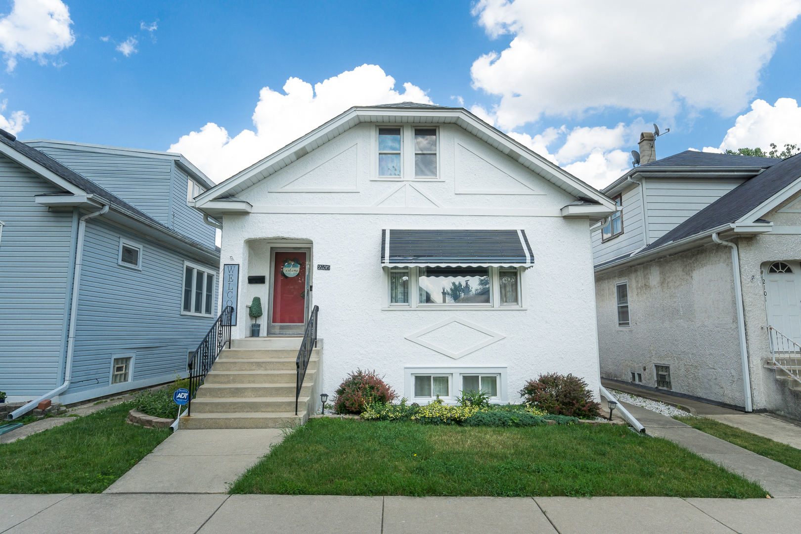 Property Photo: 2105 N 73rd Avenue IL 60707