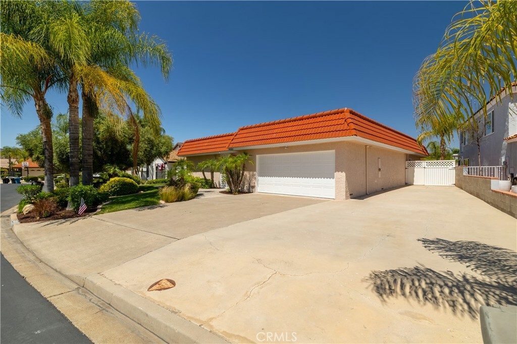 Property Photo: 30221 Lands End Place CA 92587