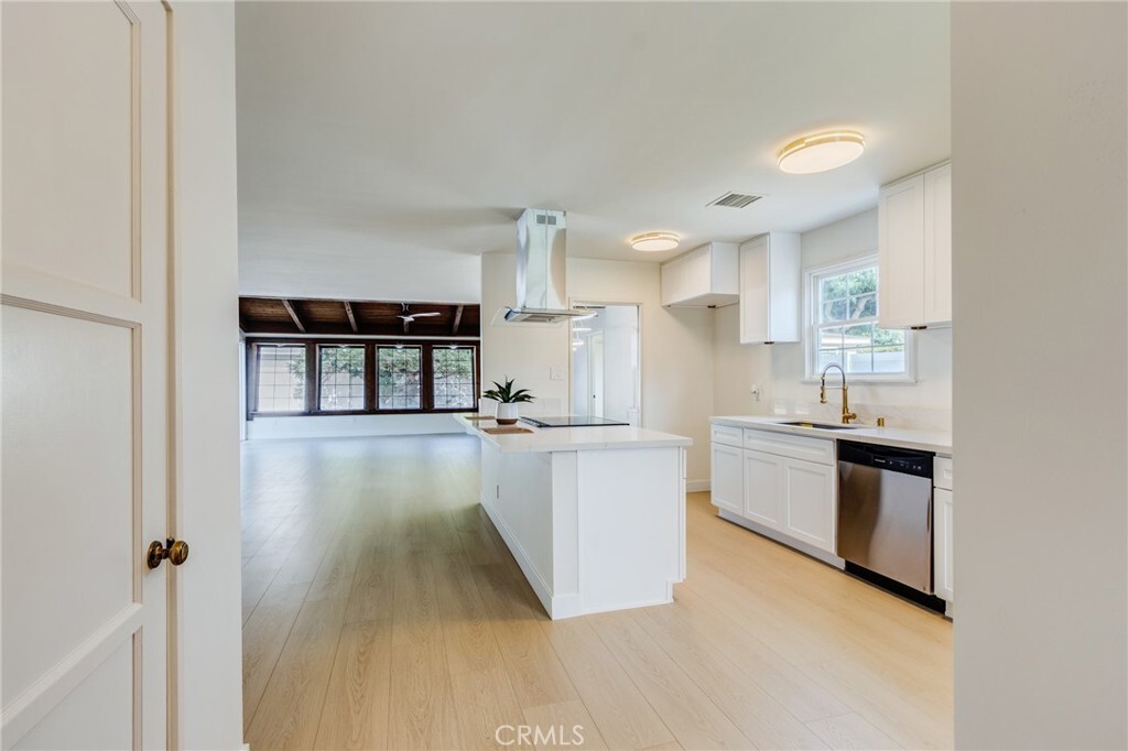Property Photo: 6792 Rainier Court CA 92506