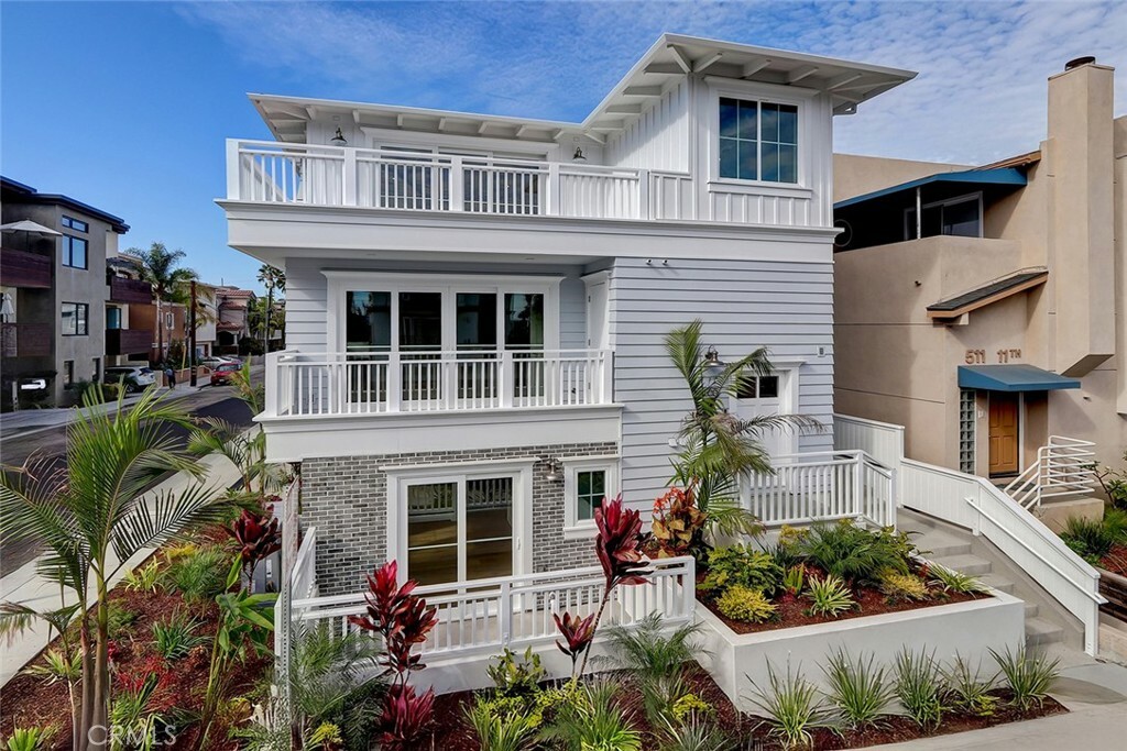 Property Photo: 1100 Cypress Avenue CA 90254