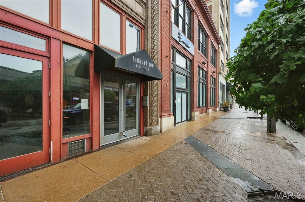 1312 Washington Avenue 2A  St Louis MO 63103 photo