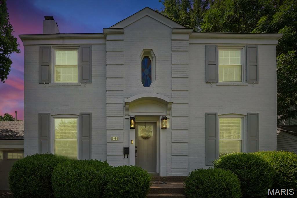 Property Photo: 132 Hollywood Lane MO 63122