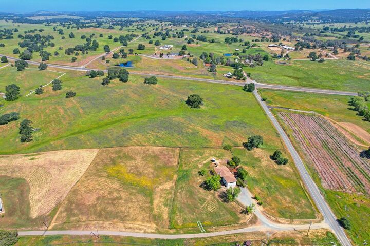 Property Photo:  5855 Carbondale Road  CA 95669 