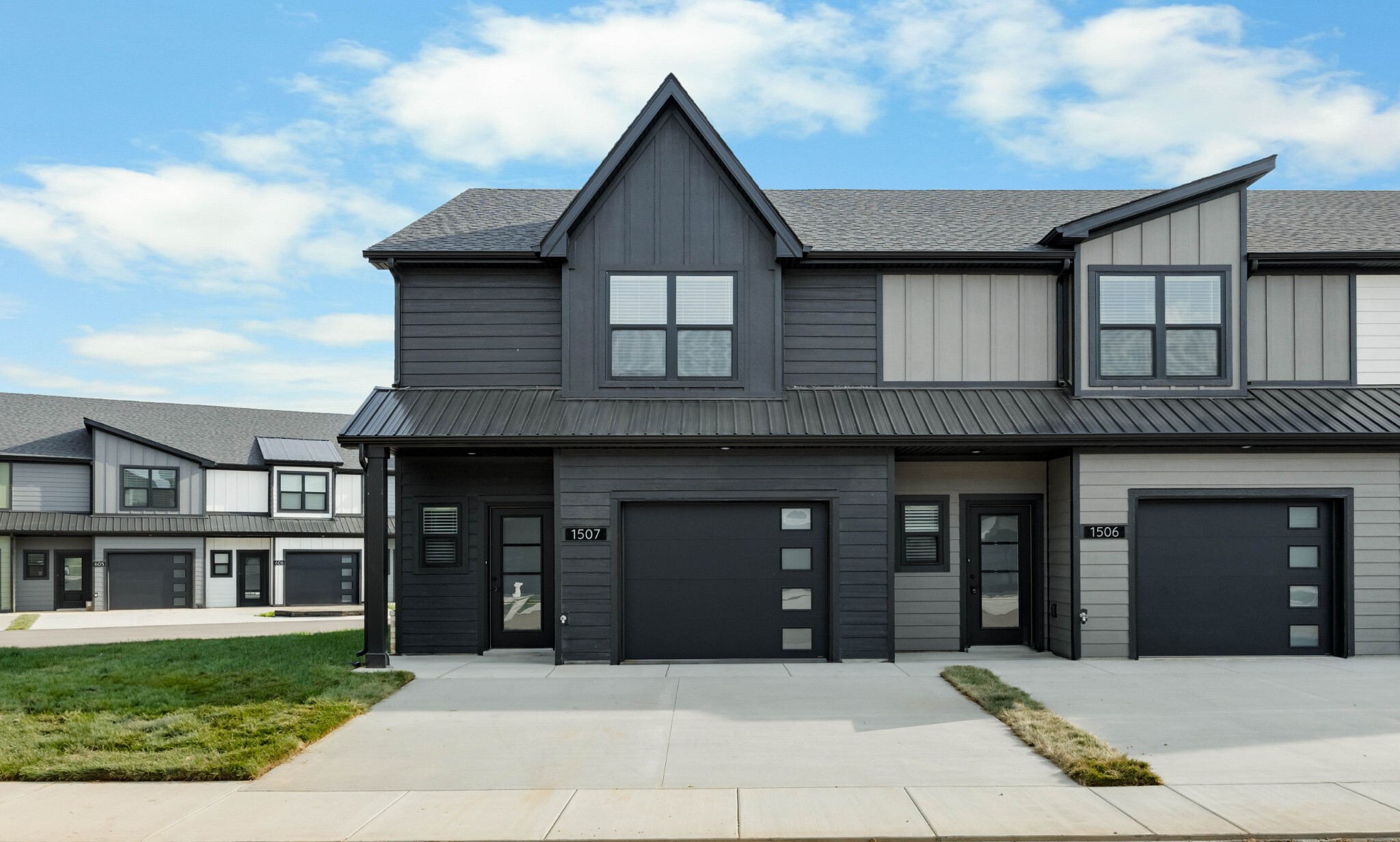 Property Photo:  1507 Jonathan Wade Circle  TN 37043 