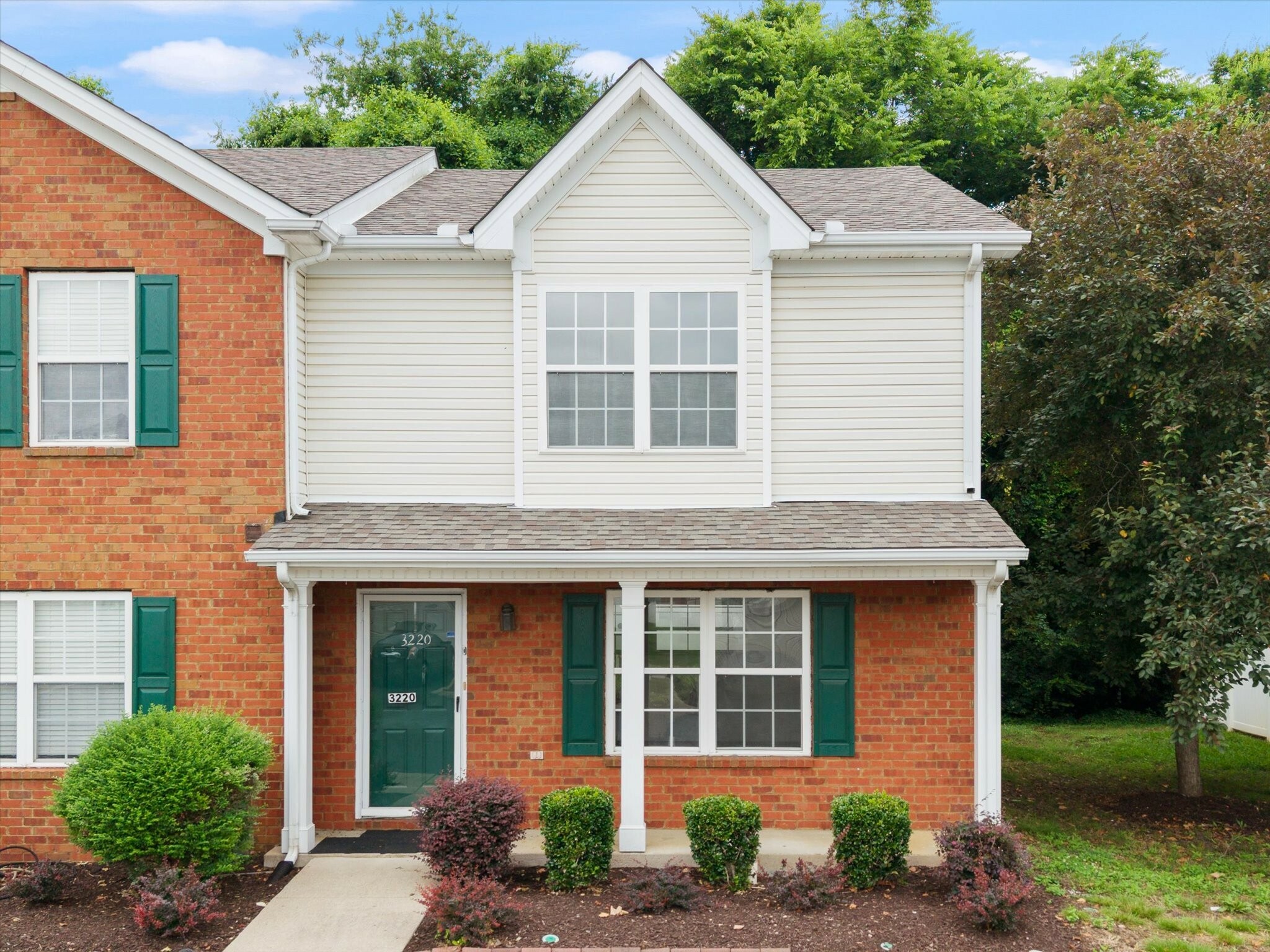 Property Photo: 3220 Prater Ct TN 37128