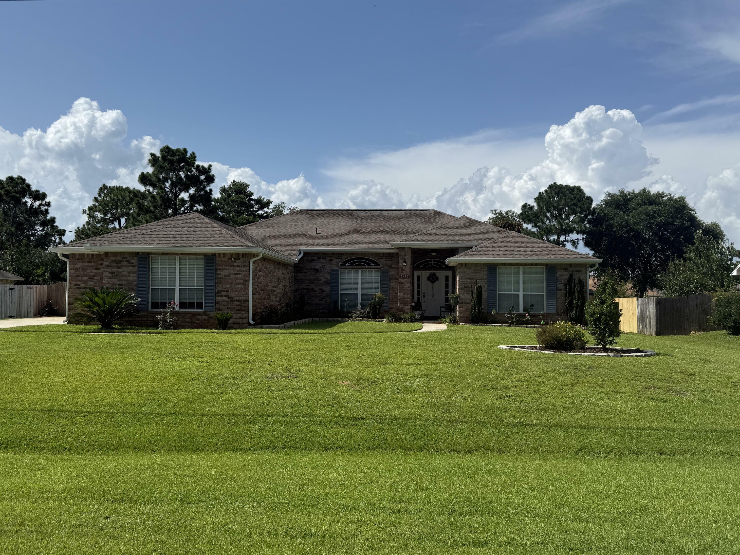 Property Photo: 6546 Bellingham Street FL 32566