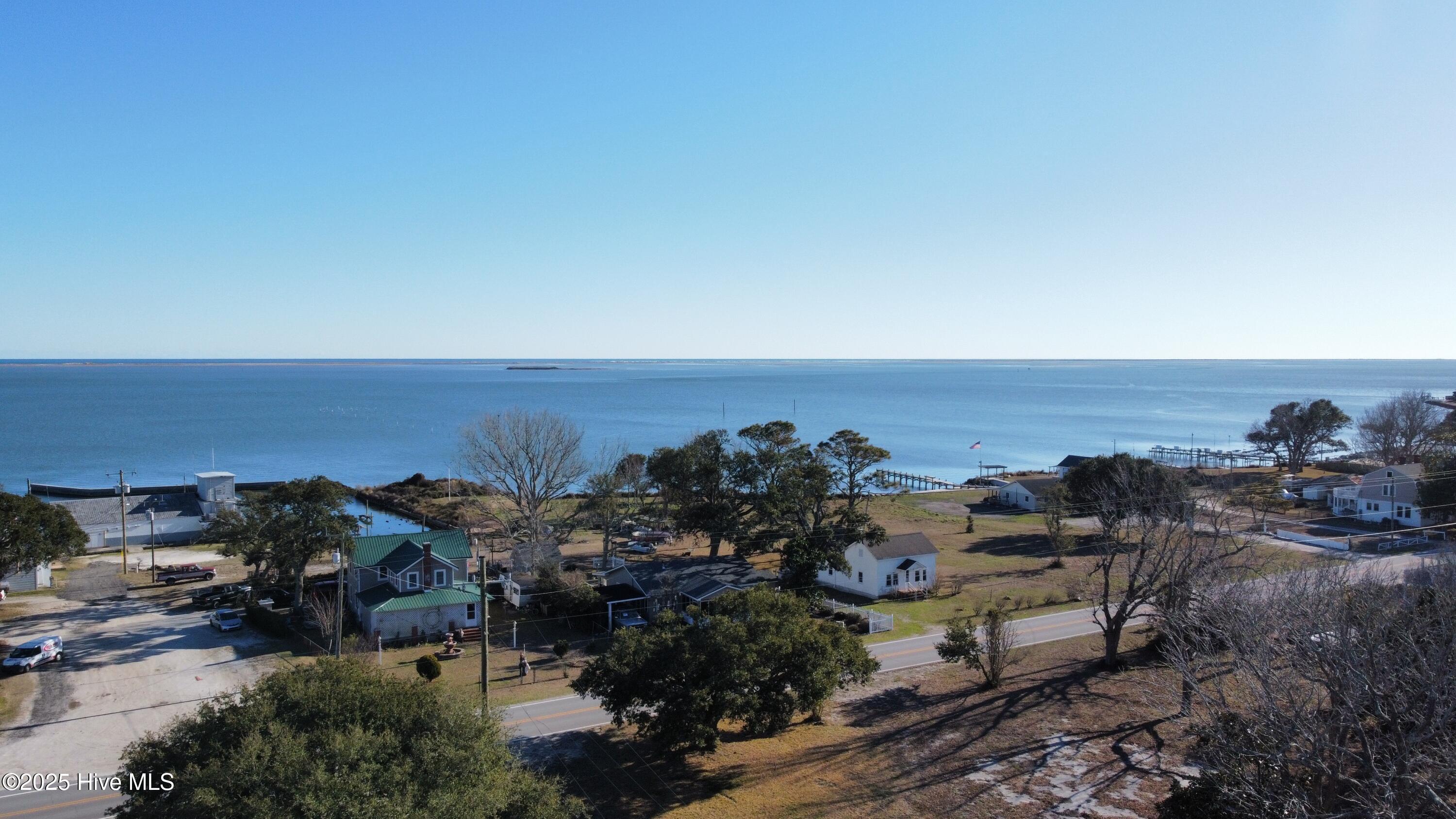 Property Photo: 919 Seashore Drive NC 28511