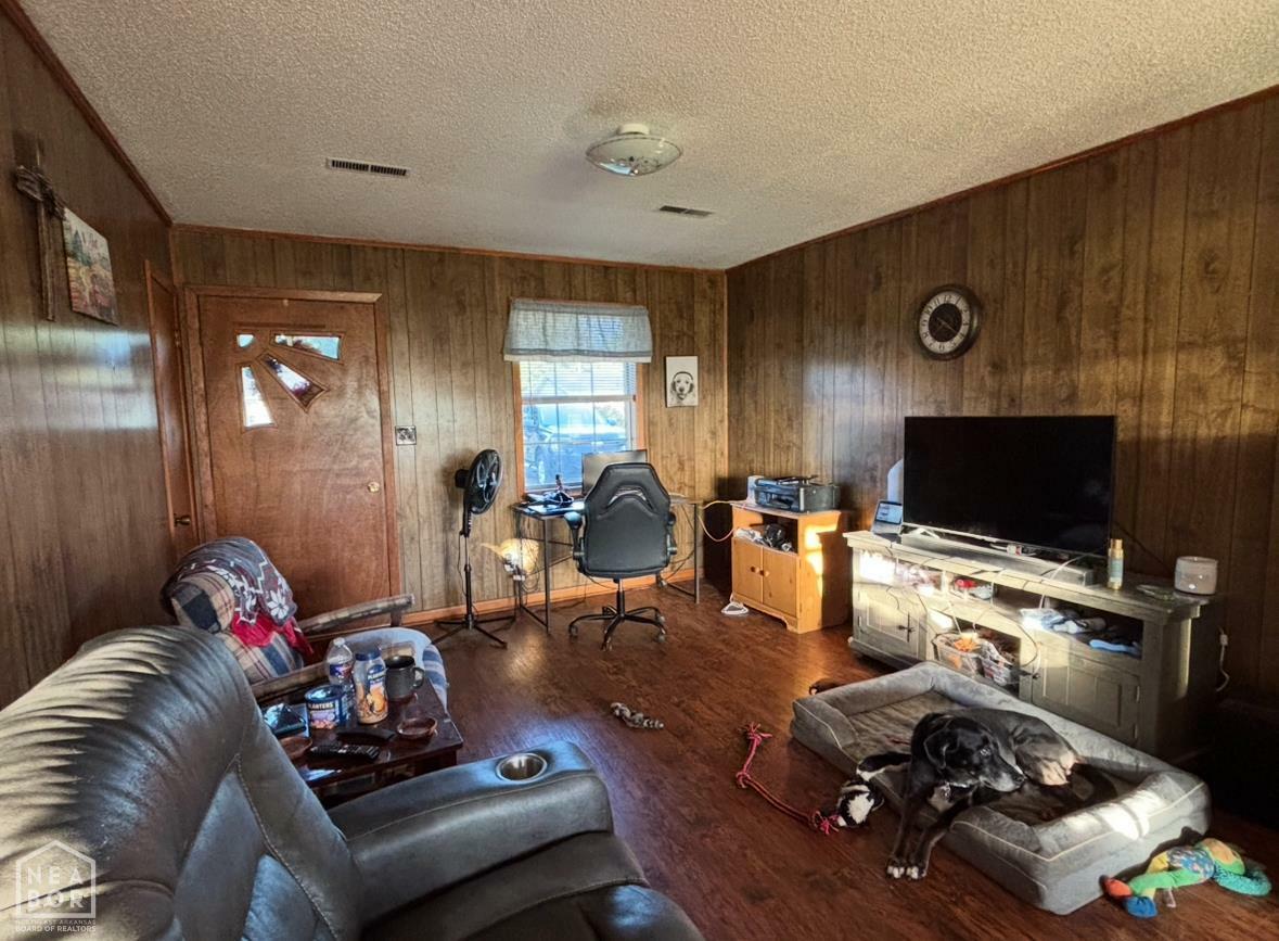 Property Photo: 205 Lynn Avenue AR 72419