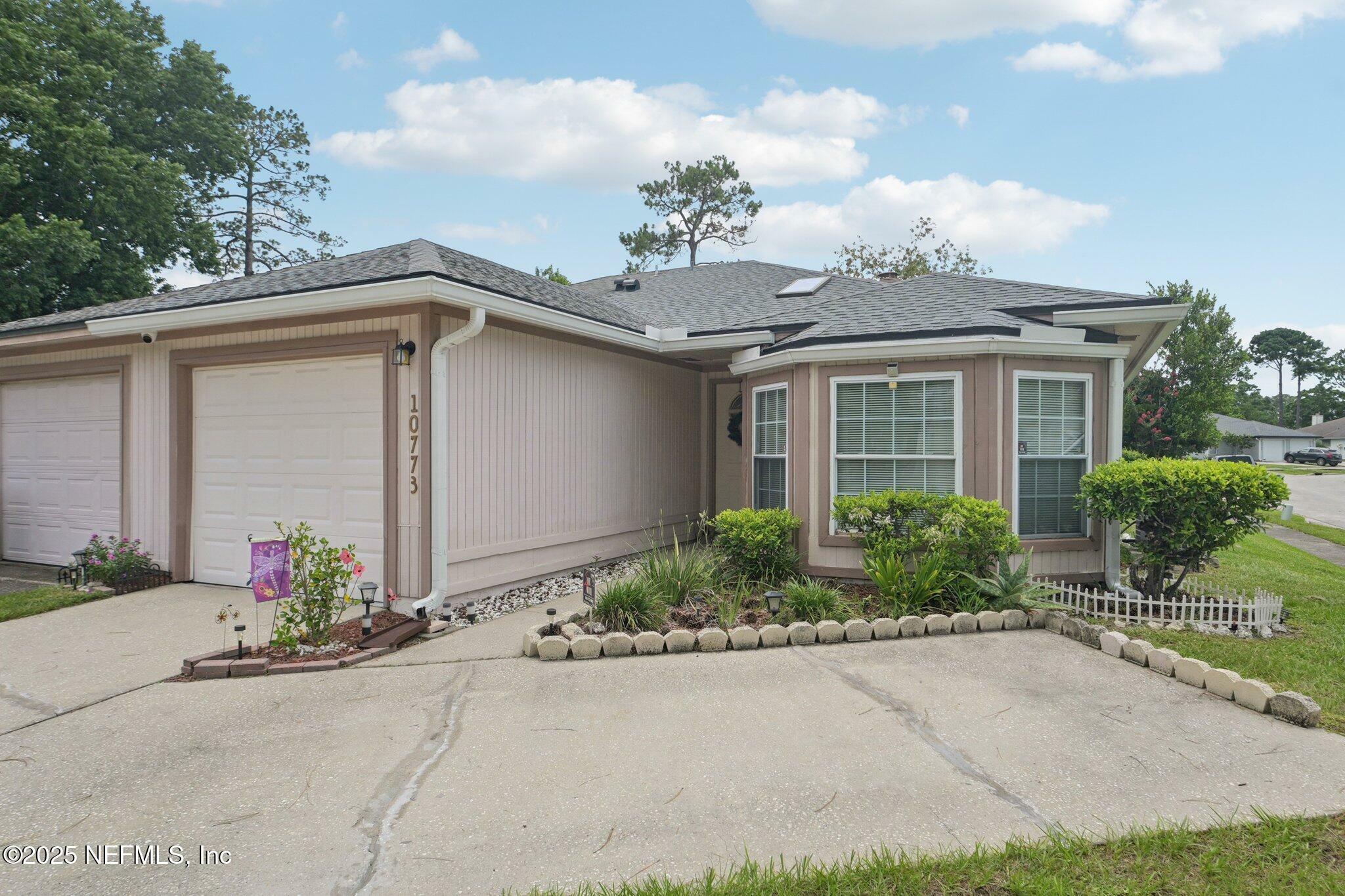 Property Photo: 10773 Ironstone Drive S 2 FL 32246