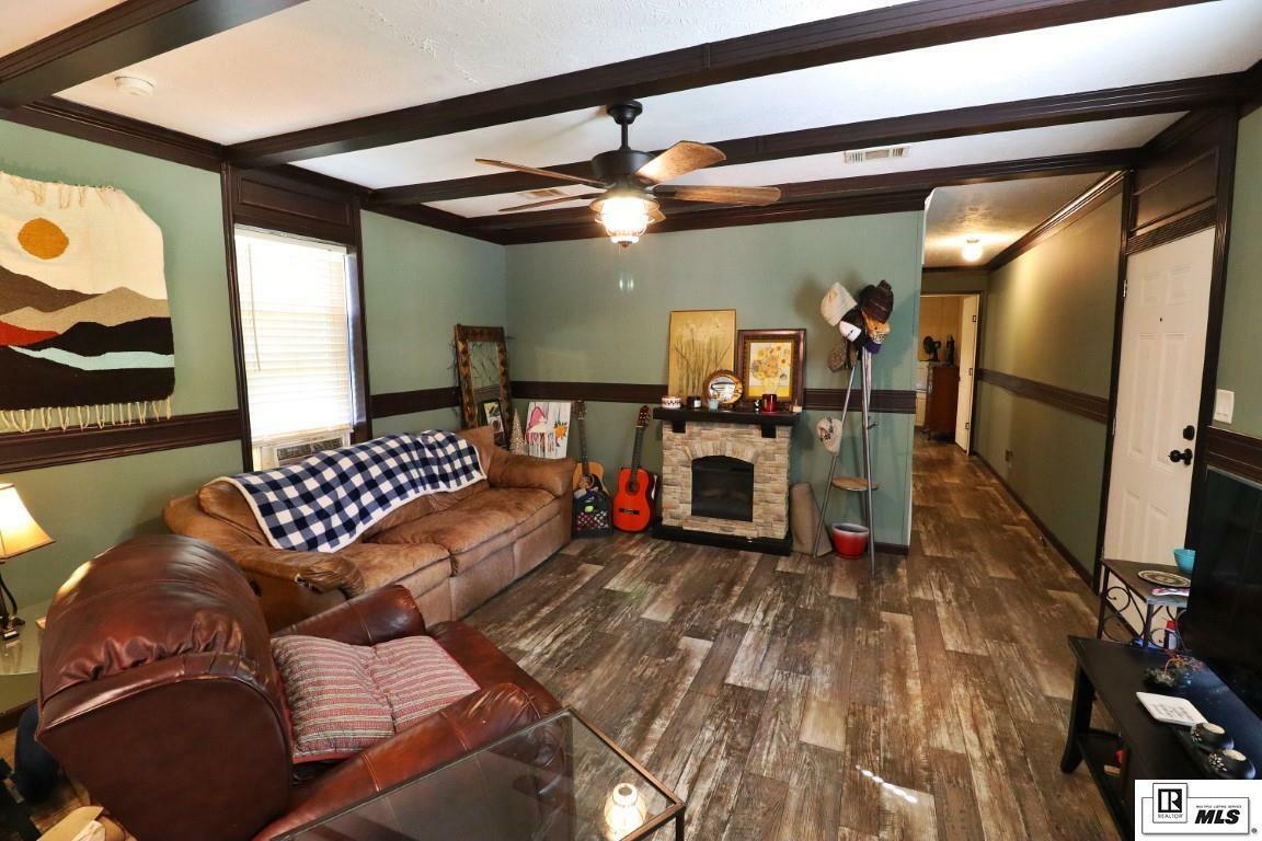 Property Photo: 243 Rebecca Drive LA 71292