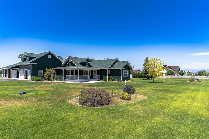 Property Photo:  2198 Crested Wheat Loop  MT 59635 