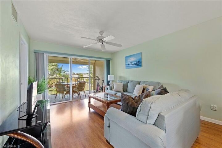 Property Photo:  1018 Manatee Rd E302  FL 34114