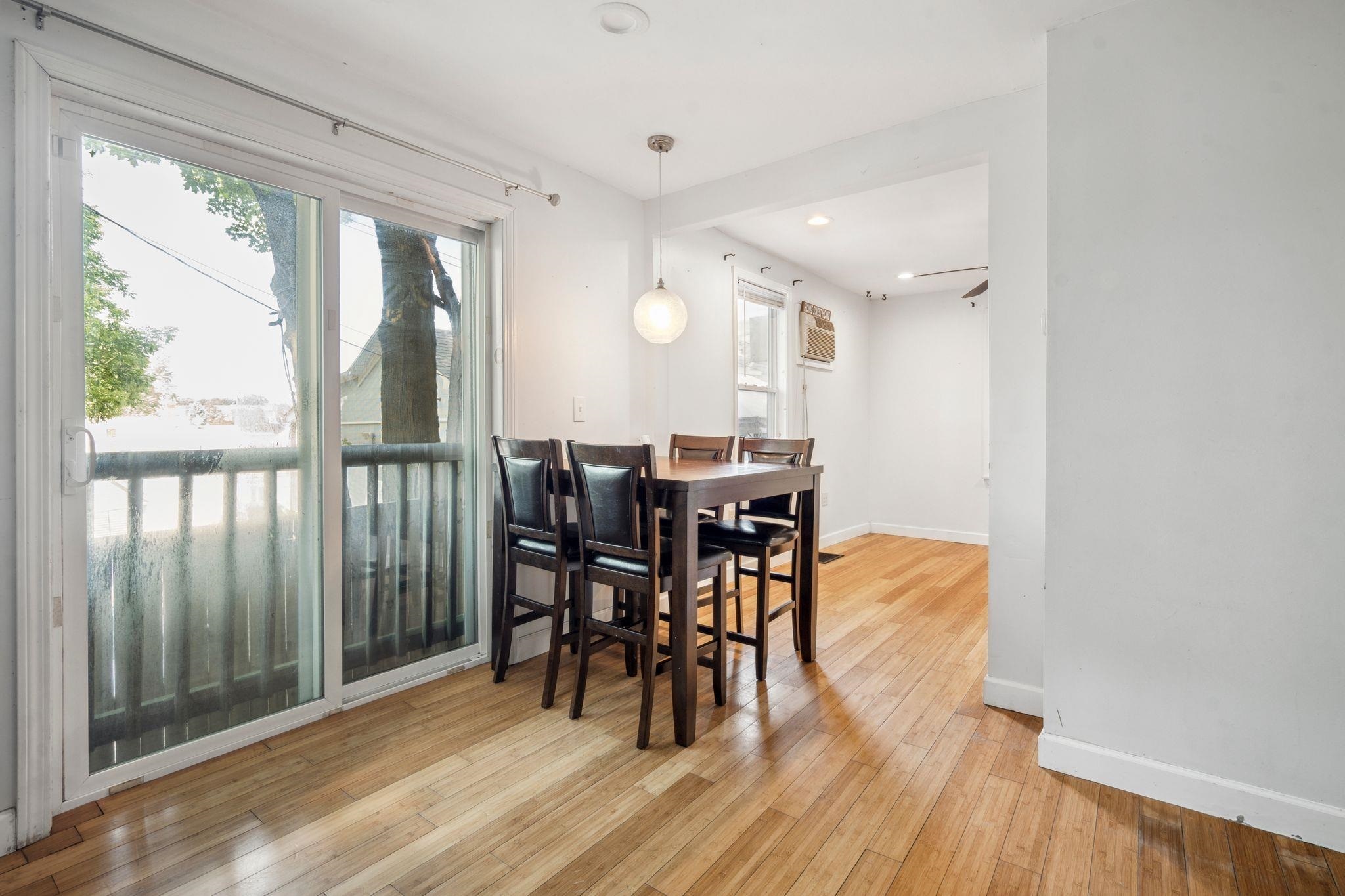Property Photo: 3 1/2 Beacon Court NH 03064