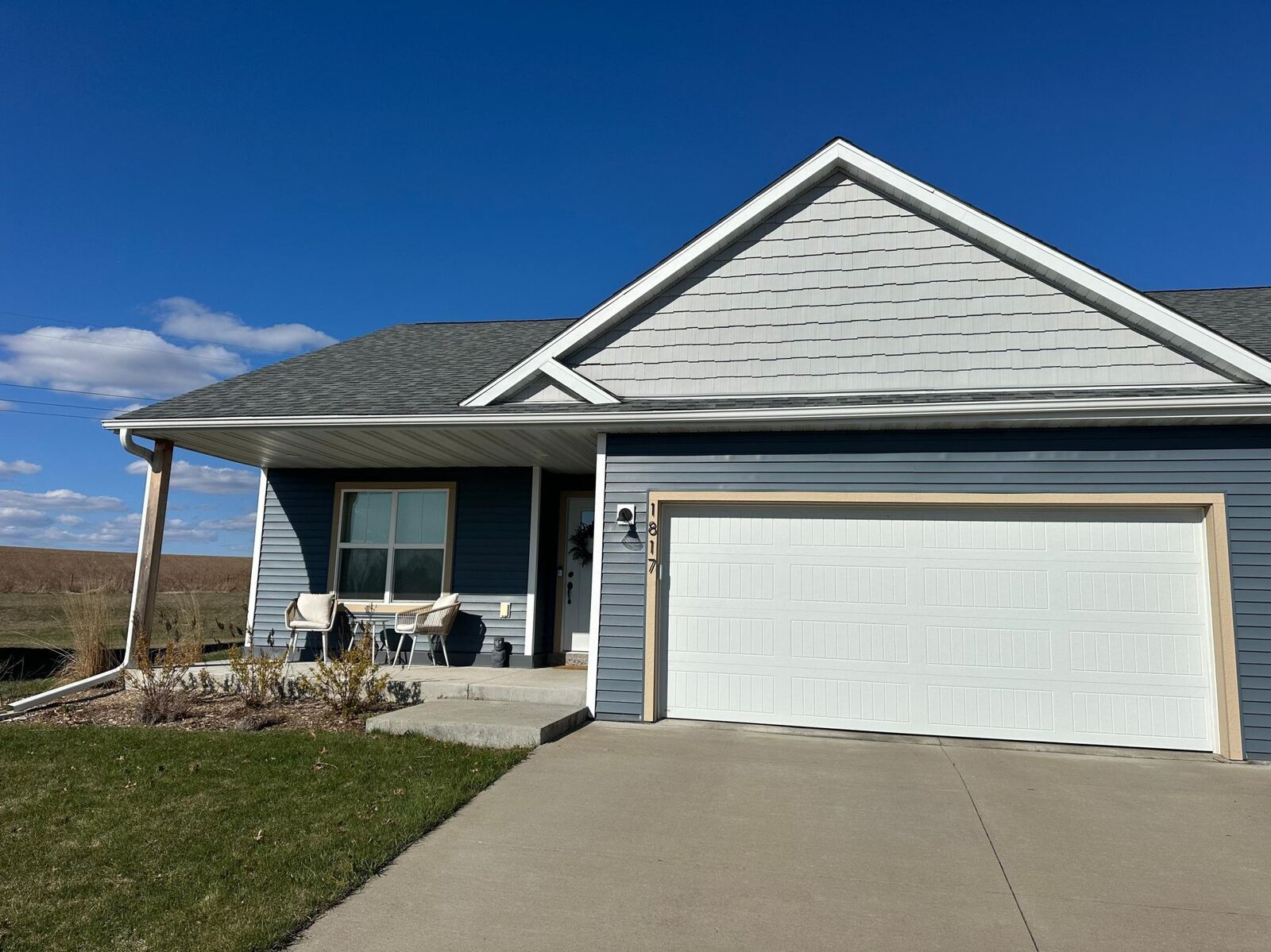 Property Photo:  1817 Ridgewood Circle  WI 54751 