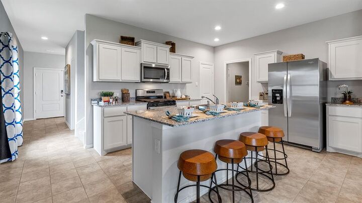 Property Photo: 500 Marsh Street TX 76033