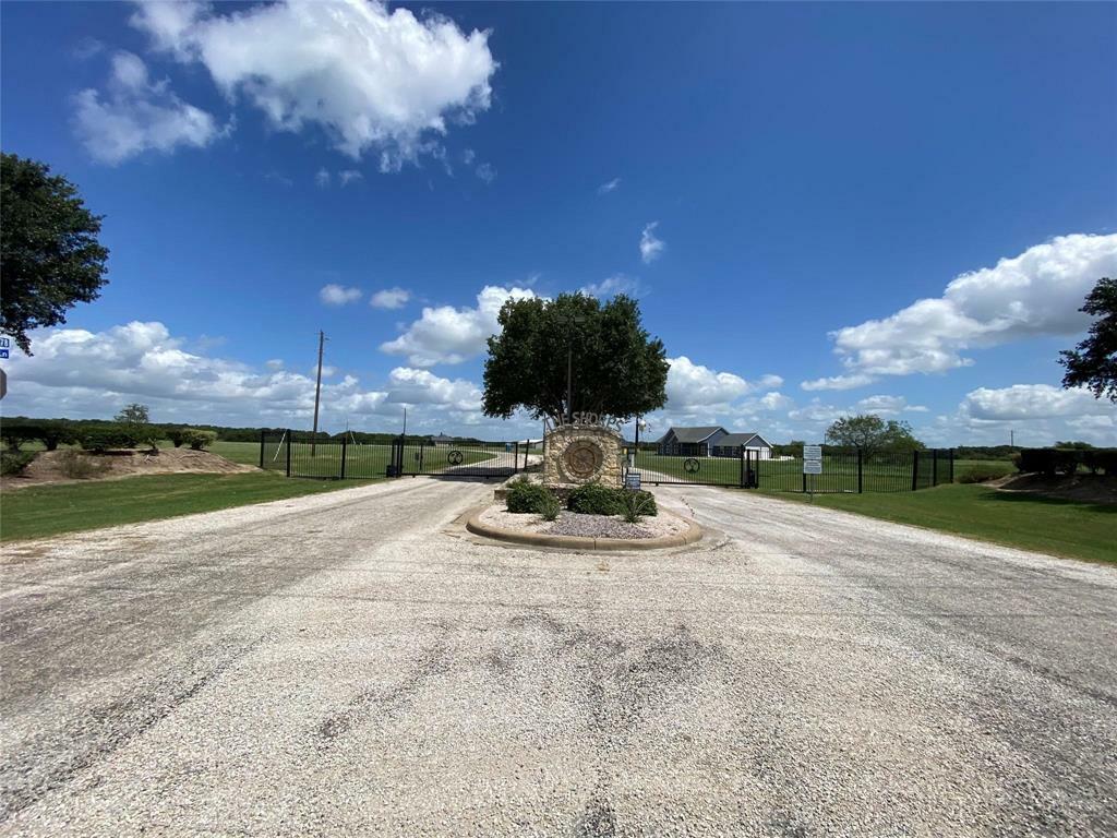 Property Photo: Tbd SE Private Rd 3178 TX 75109