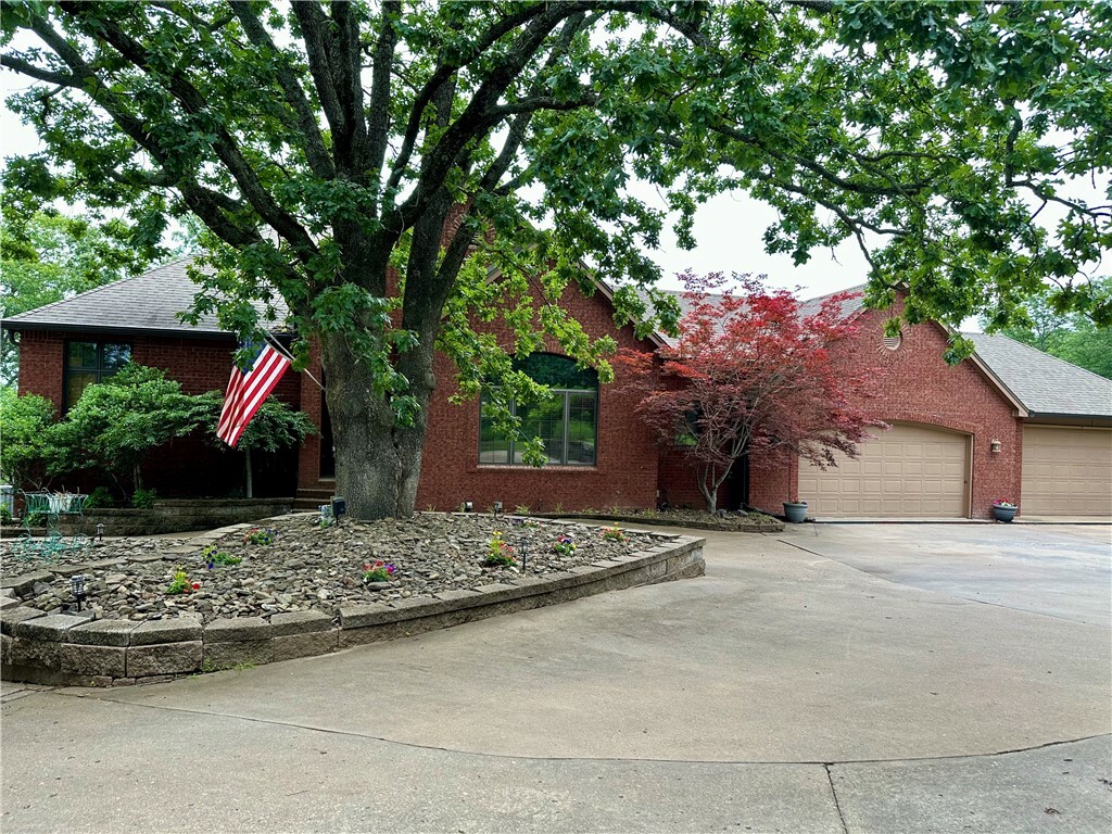 Property Photo: 9364 Everest Place AR 72756