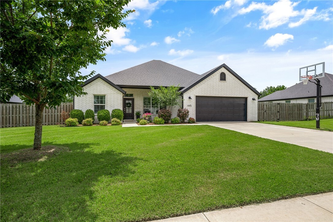 Property Photo: 445 Vista Del Valle Street AR 72730