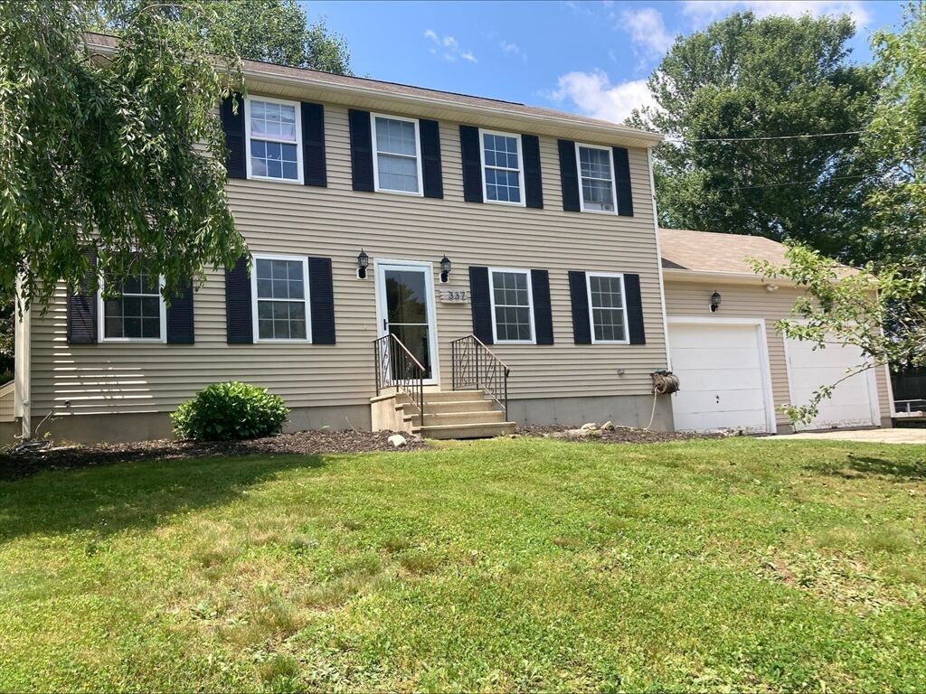 Property Photo: 337 Mason Rd Ext MA 01571