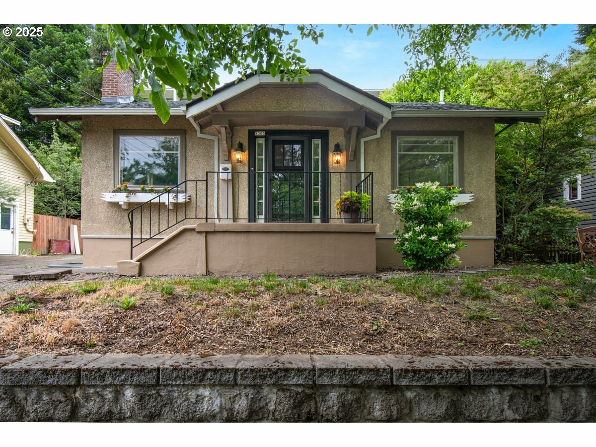 5005 NE Flanders St  Portland OR 97213 photo