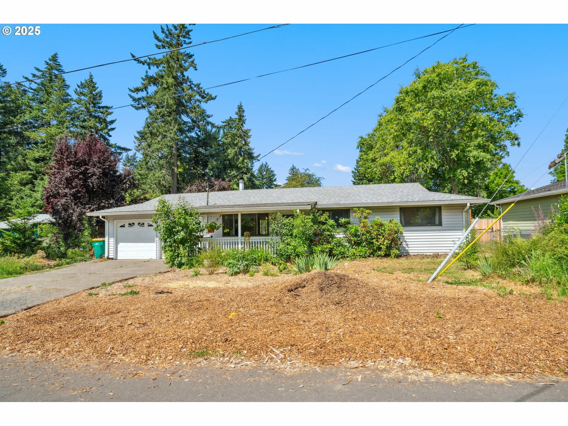 Property Photo: 7925 SW 66th Ave OR 97223