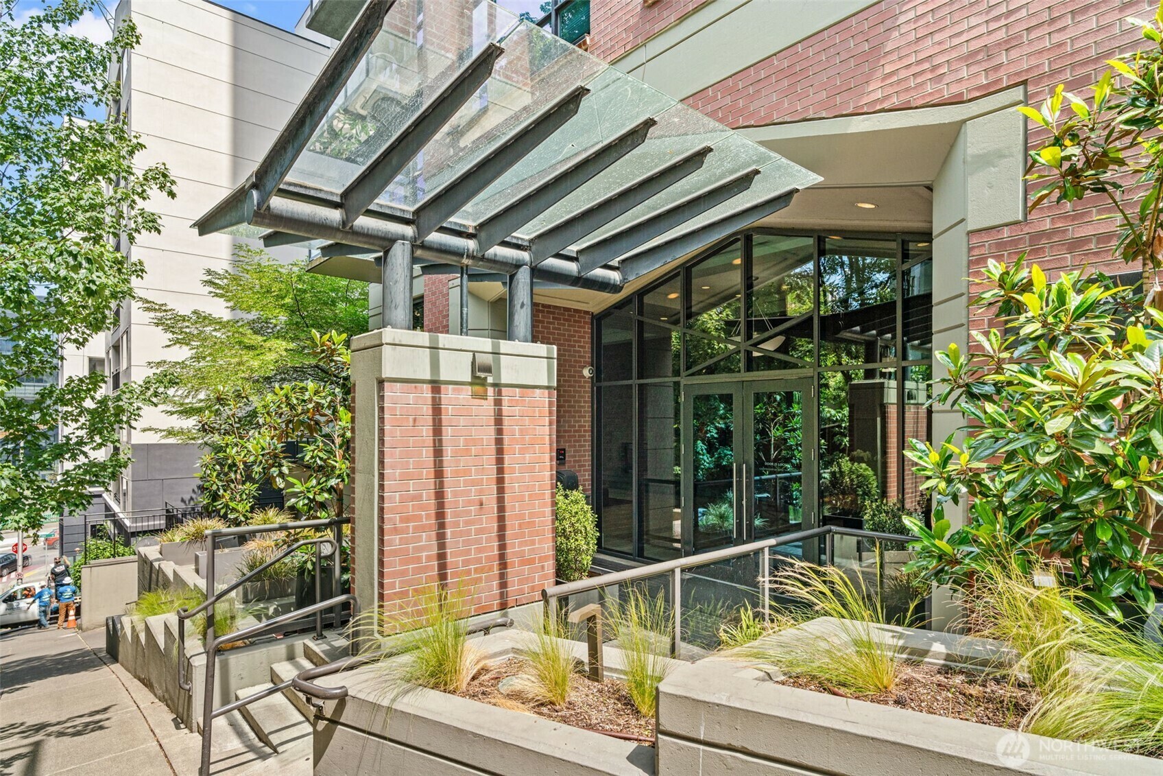 1420  Terry Avenue 201  Seattle WA 98101 photo