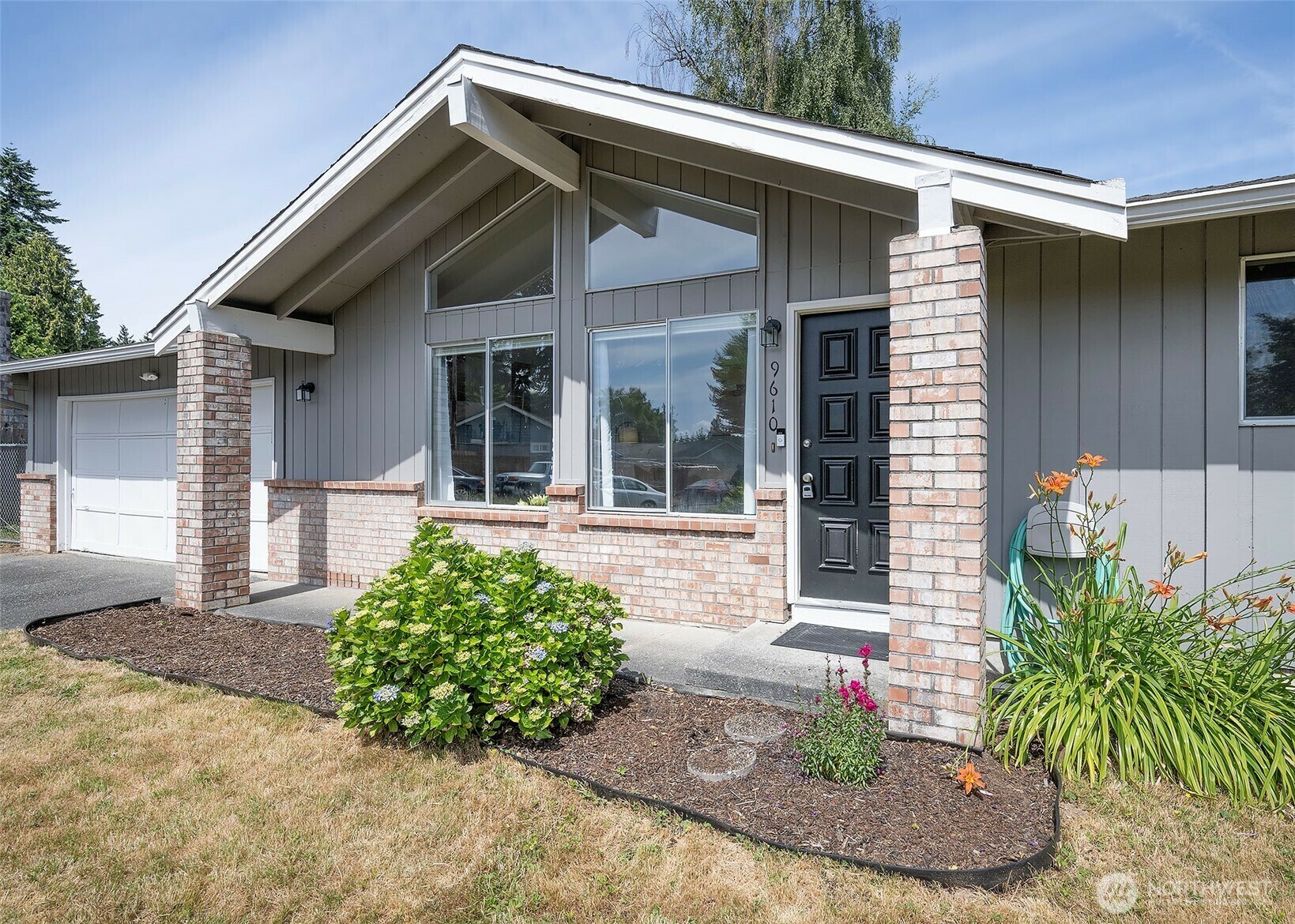Property Photo: 9610 Belmont Drive WA 98208