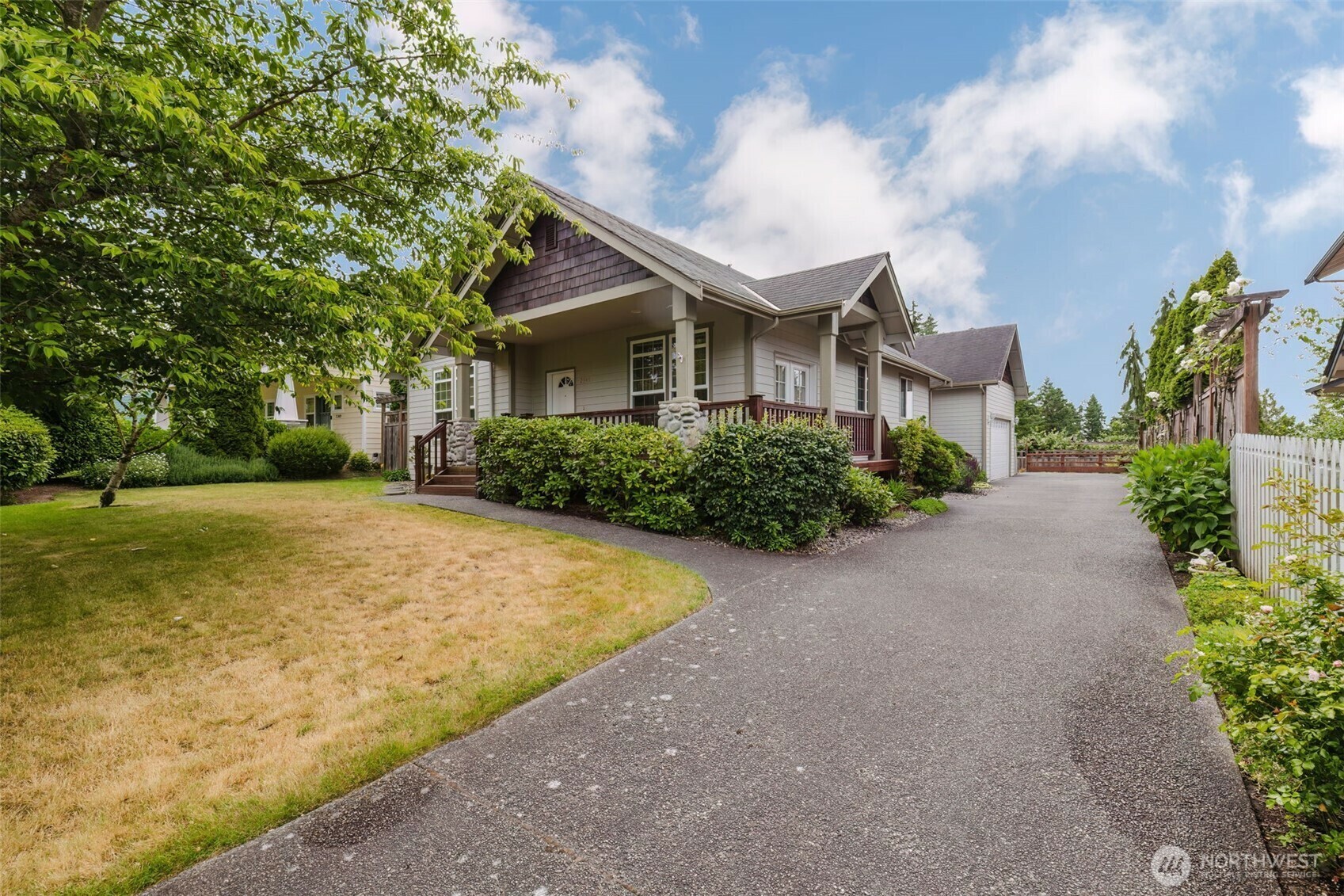 Property Photo: 2349 NE Thistle Court WA 98370