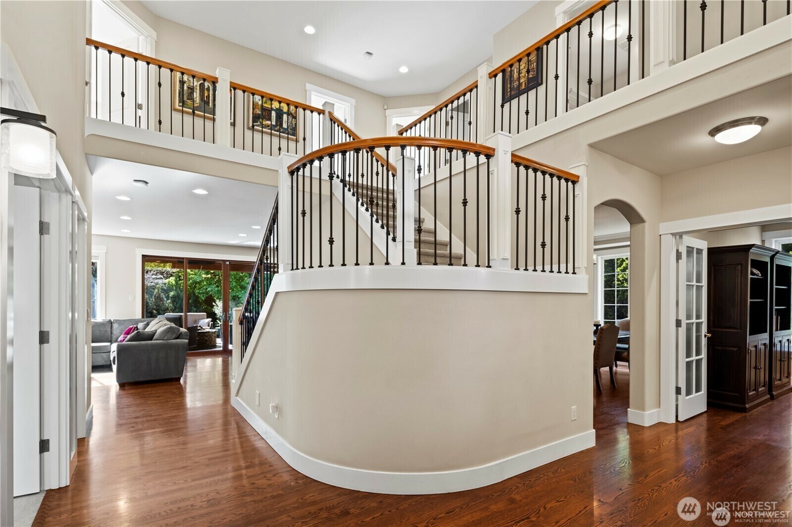 Property Photo: 709 7th Street S WA 98033