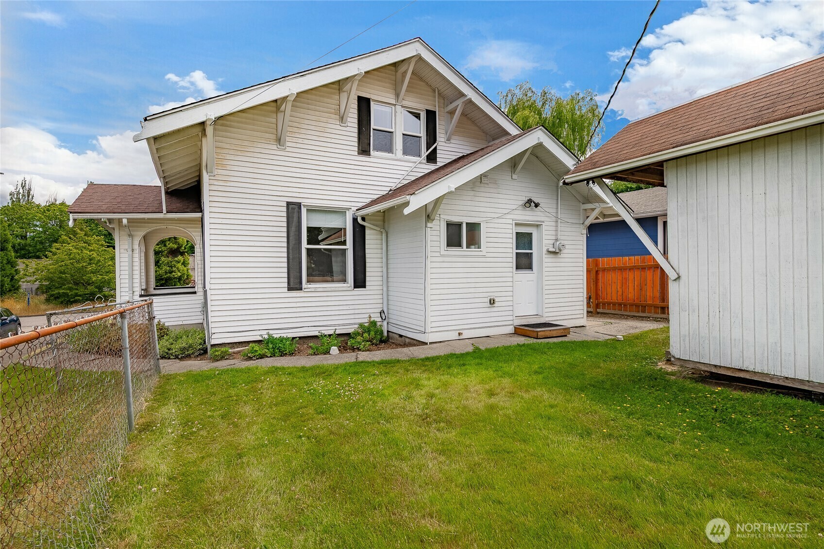 Property Photo: 1639 King Street WA 98225