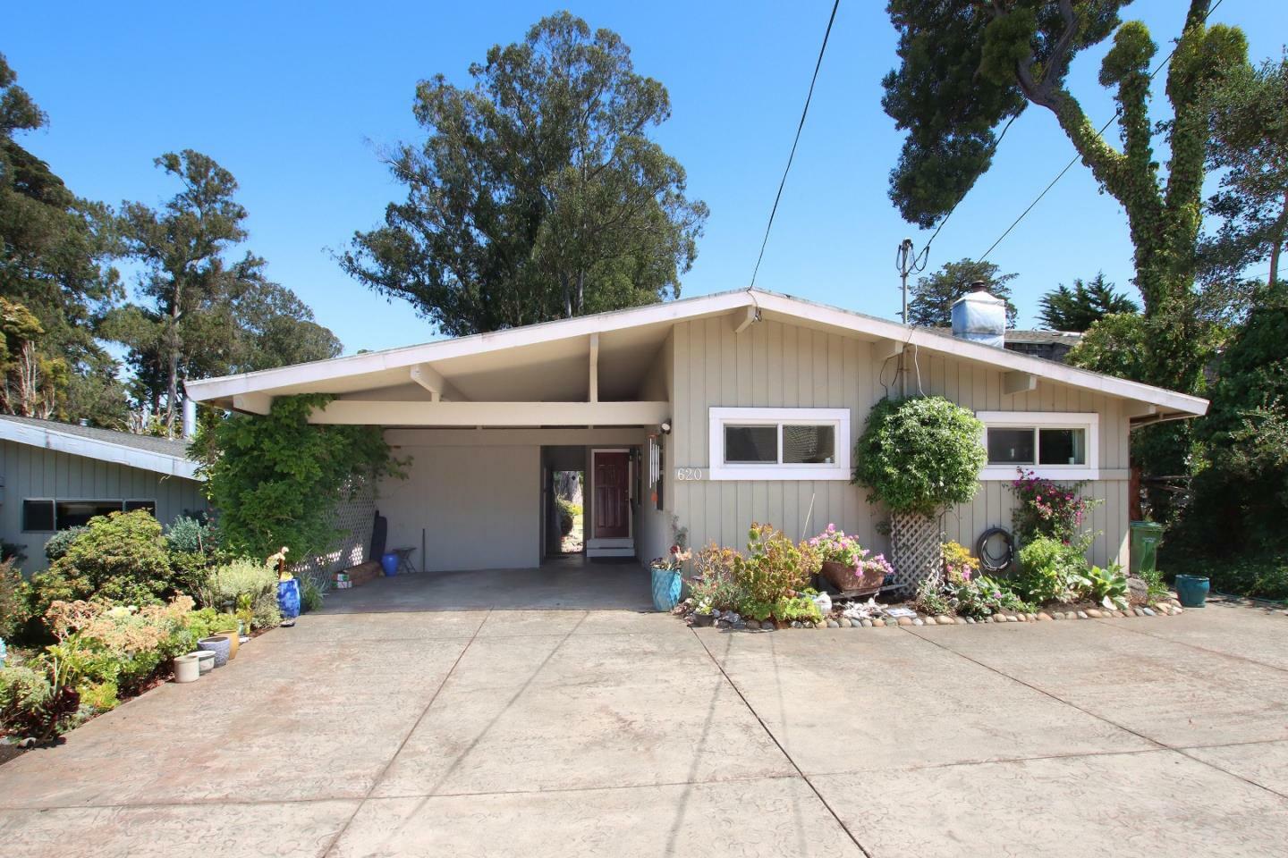 620 Rio Del Mar Boulevard  Aptos CA 95003 photo