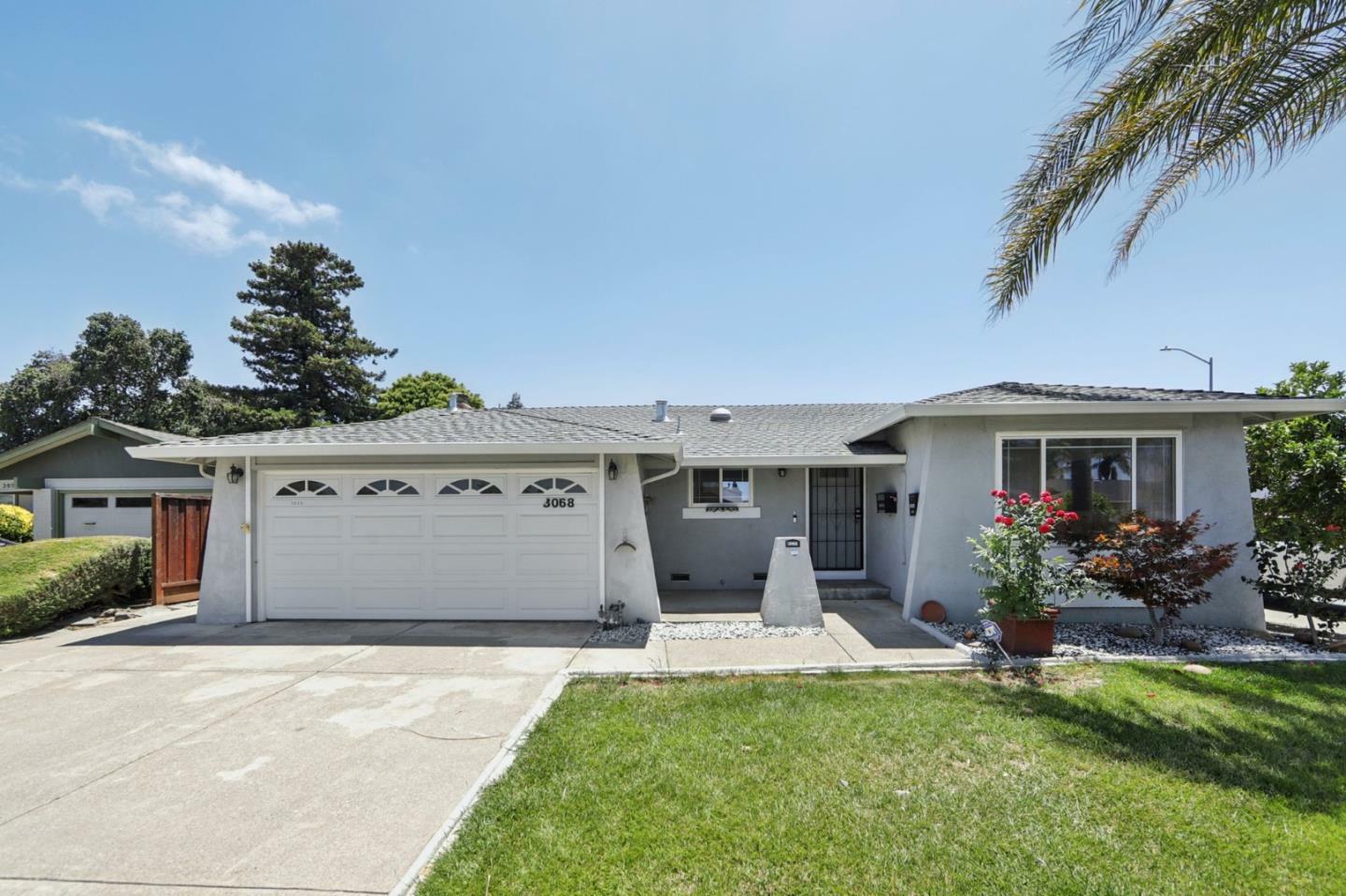 Property Photo: 3068 Nightingale Place CA 94555