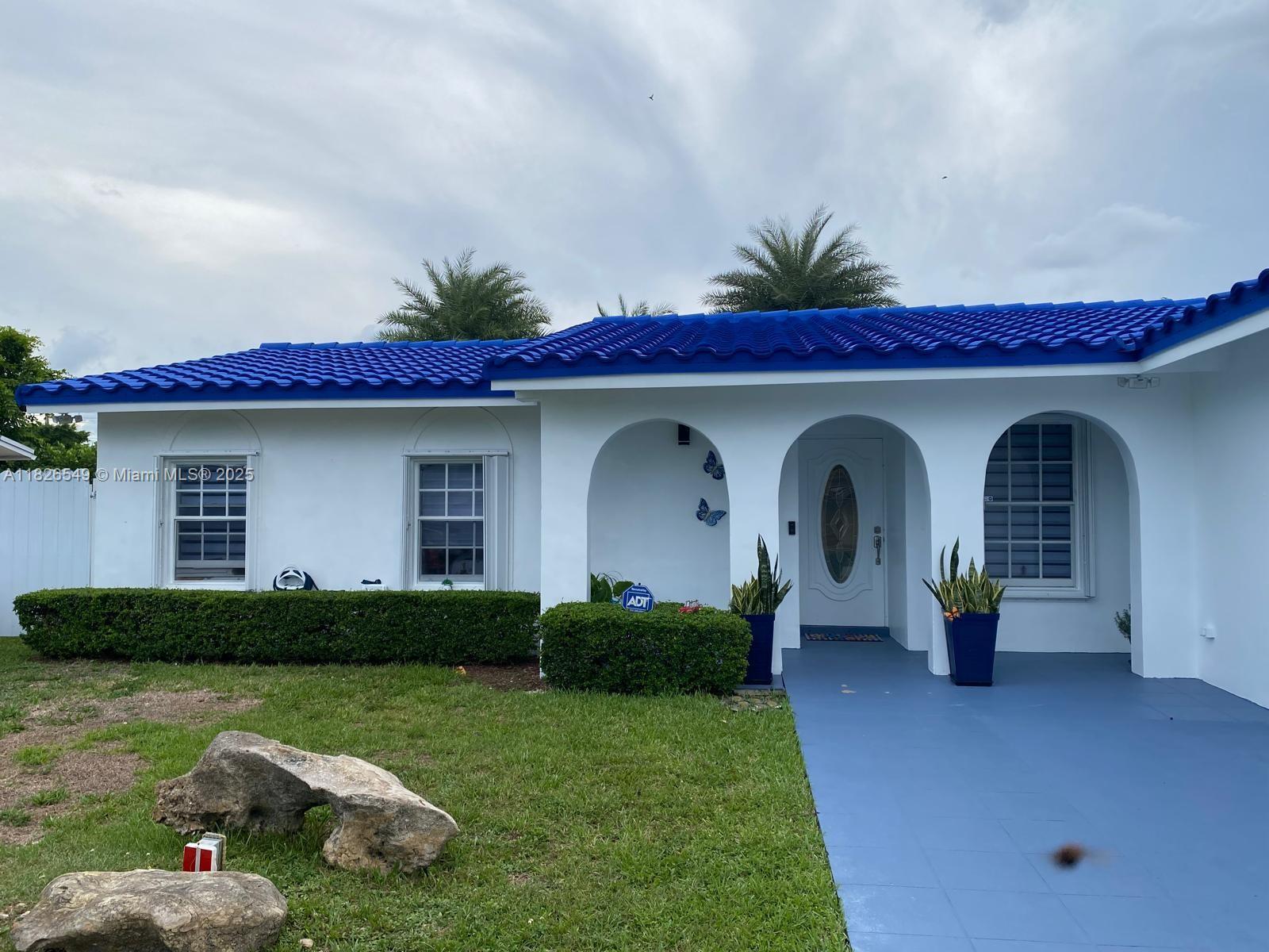 Property Photo: 7322 SW 134th Pl FL 33183