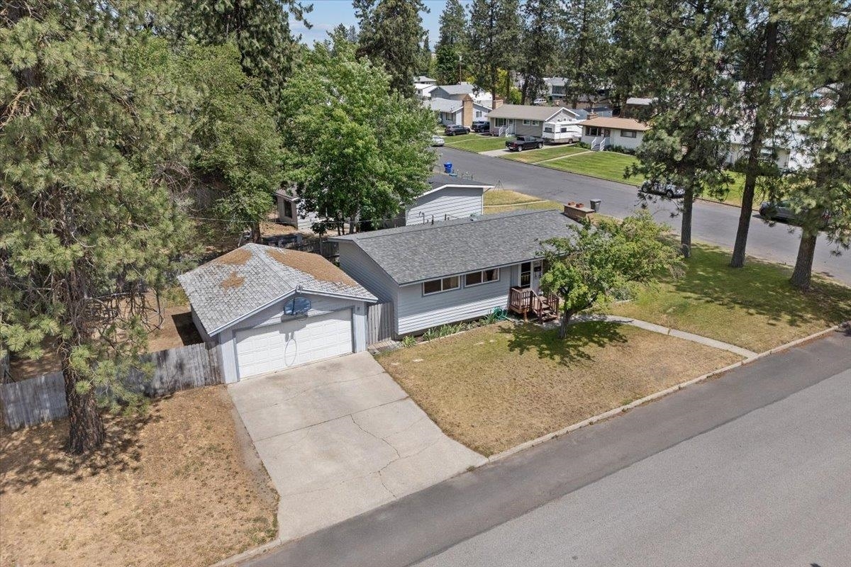 Property Photo:  6503 N Calispel St  WA 99208 