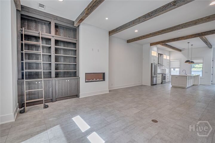 Property Photo: 703 Tattnall Street GA 31401