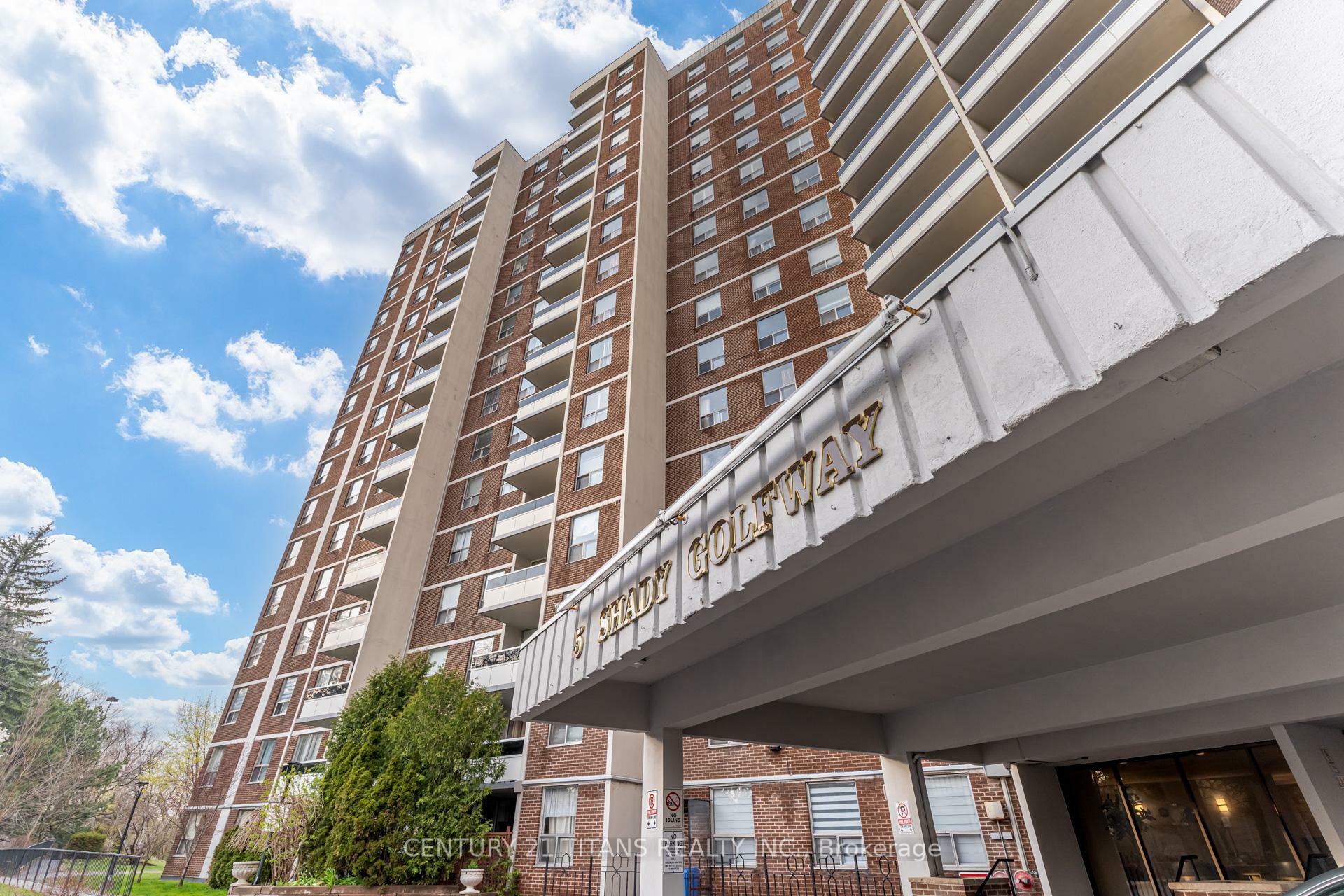 Property Photo:  5 Shady Golfway N/A 1510  ON M3C 3A5 