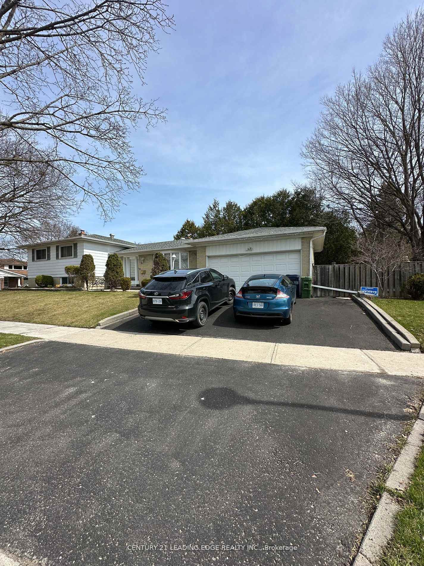 Property Photo: 69 Davisbrook Boulevard Bsmt ON M1T 2H6