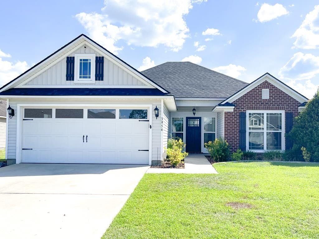 Property Photo:  3954 Warwick Drive  GA 31605 