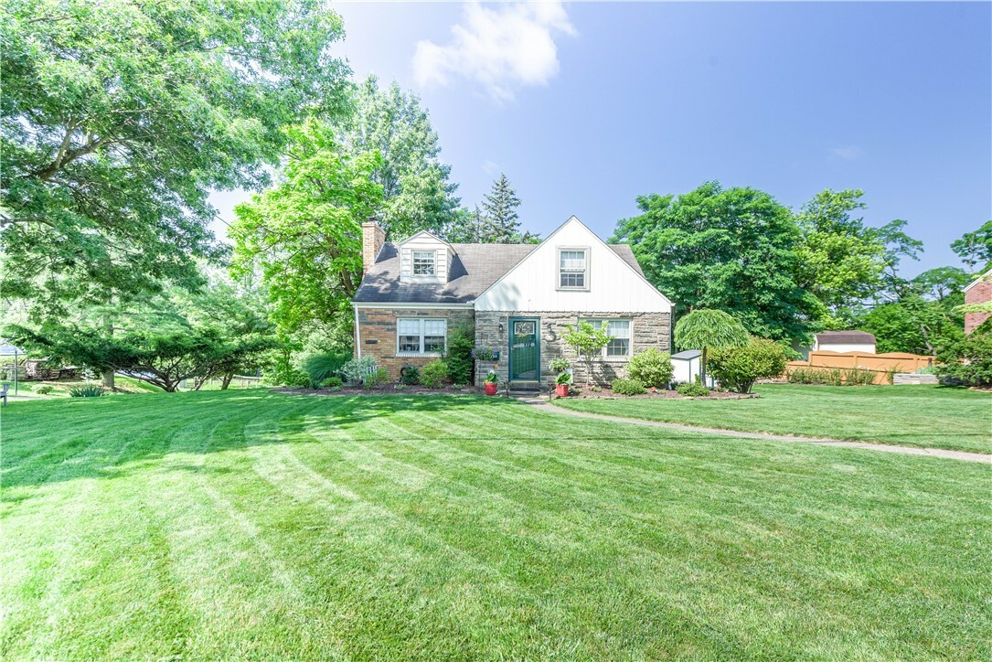 Property Photo: 2688 Summit St PA 15102
