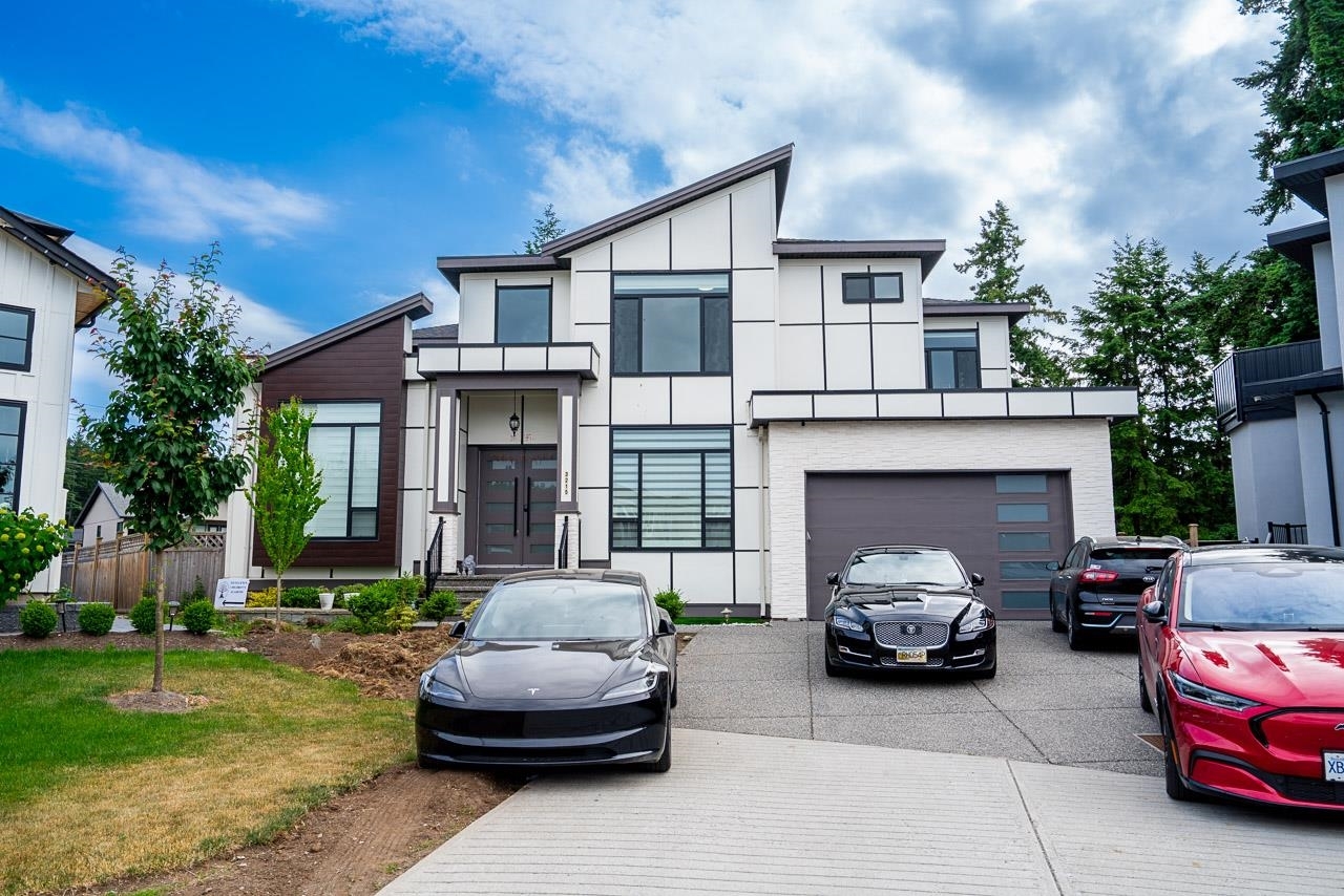Property Photo: 3215 197 Street BC V3A 4T1
