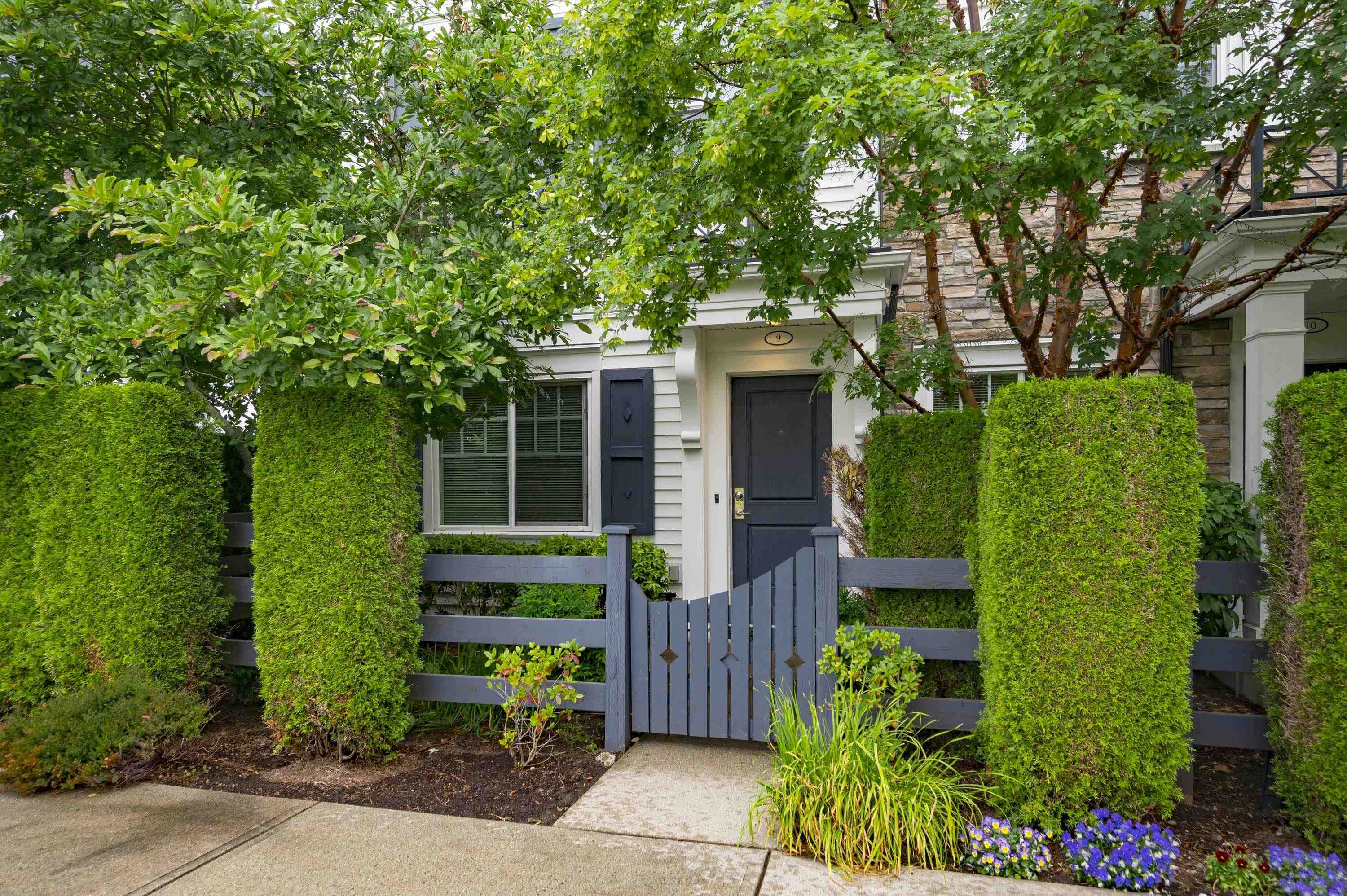 Property Photo: 7348 192A Street 9 BC V4N 6J2