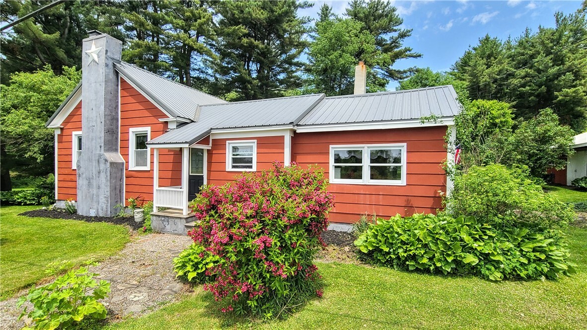 Property Photo: 280 Pleasant Valley Road NY 13073