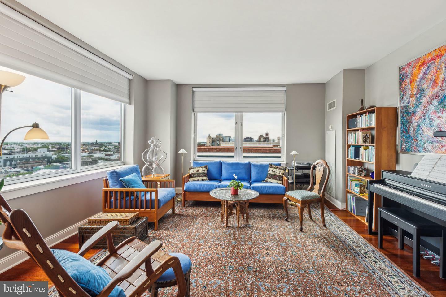 Property Photo: 440 S Broad Street 902 PA 19146