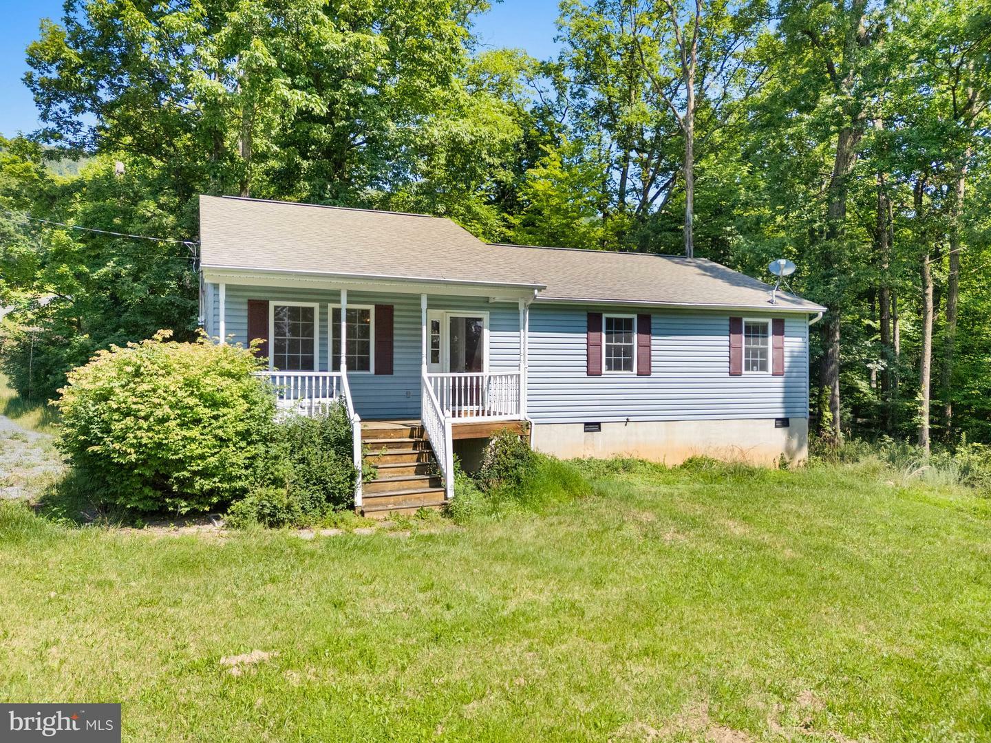 Property Photo: 1000 Hickory Trail VA 22602